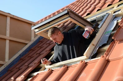 Pose de fenêtres de toit Velux à Leers